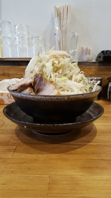 「ラーメン普通盛(285g)650円　野菜・大蒜・脂」@ラーメン盛太郎の写真