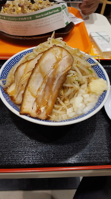 「角ふじ麺(麺硬め、野菜マシ)」@麺屋 心の写真