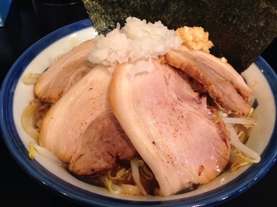 「肉ニボガッツ」@青森煮干し中華そば JIN 鶏の陣の写真