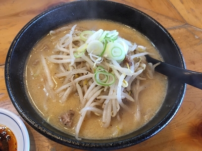 「味噌ラーメン並(700円)+餃子(350円)」@大正麺業の写真