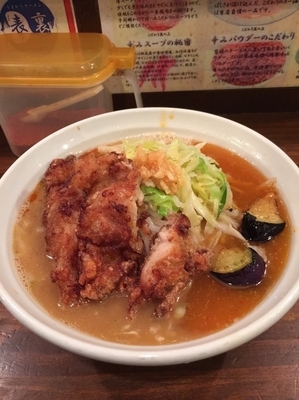 「ピリ辛あんかけDX」@旨辛ラーメン 表裏の写真