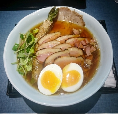 「極[きわみ]黒(1,270円)」@麺巧 潮の写真