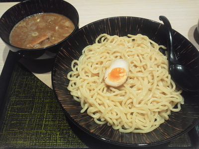 「魚介豚骨つけ麺　特盛　970円（820＋150円）」@麺匠 竹虎 沖縄新都心店の写真