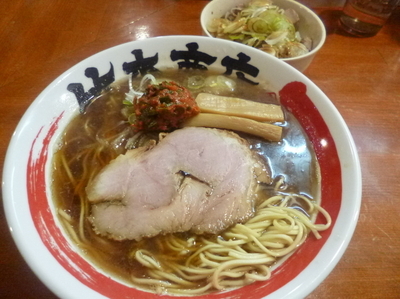 「江戸系中華そば」@中華そば 仙台煮干センターの写真