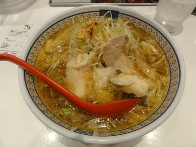 「蒸し鶏と白髪ねぎのおいしいラーメン」@どうとんぼり神座 エキマルシェ新大阪店の写真