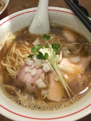 「煮干そば」@麺尊 RAGEの写真