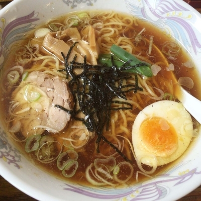 「シャモセット（醤油）シャモラーメン+親子丼　1,110円」@御食事処 だいまるの写真