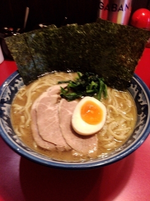 「三七十ラーメン大盛、硬め濃いめ、キャベチャ」@ラーメン三七十家の写真