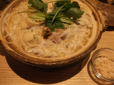 「【限定】鍋焼きらぁめん　１２００円」@支那そばや 新横浜ラーメン博物館店の写真