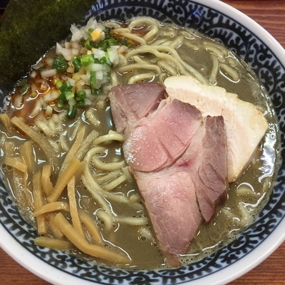 「強煮干拉麺(醤油)¥850＋ひげ玉¥200」@良温(Ra-on)の写真
