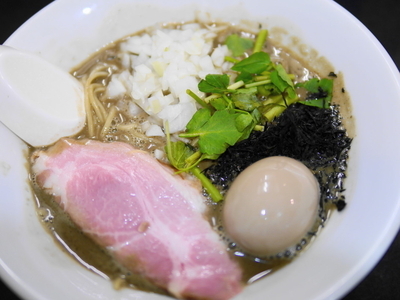 「濃厚そば 烏賊白口背黒鯵」@麺処 晴の写真