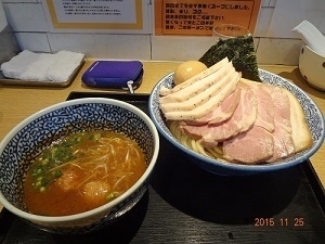 「特製濃厚魚介つけ麺（大盛り）」@麺屋 一燈の写真