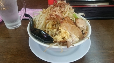 「ラーメン 野菜マシ ニンニク」@ラーメン つけ麺 笑福 南森町店の写真