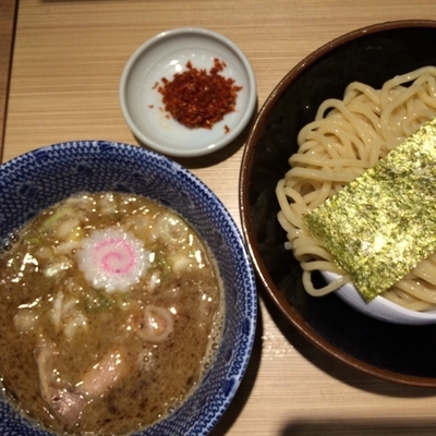 「赤辛つけ麺 730円」@舎鈴 クロスガーデン川崎店の写真