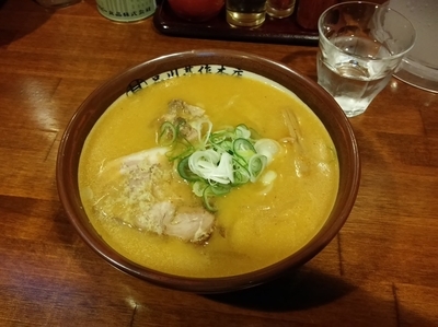 「すみれ風味噌ラーメン」@札幌らーめん 品川甚作本店の写真