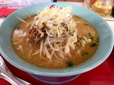 「味噌納豆ラーメン ¥740」@くるまやラーメン 保谷新町店の写真