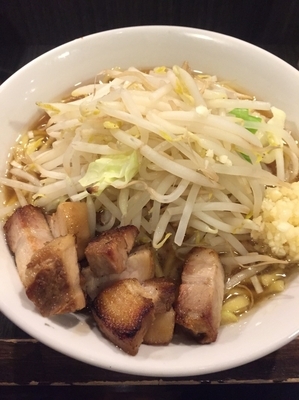 「らーめん、中、ニンニク」@らーめん破顔おおびるの写真