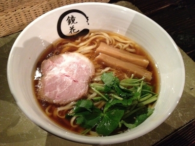 「醤油らーめん」@らーめん愉悦処 鏡花の写真