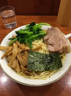「らぁめん＋麺固め950円」@らあめん 満来の写真