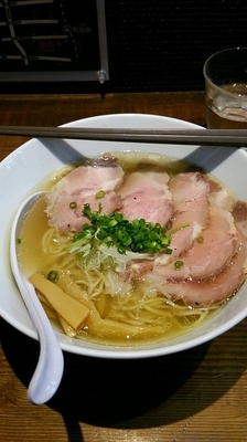 「しおちゃーしゅー」@町田汁場 しおらーめん 進化の写真