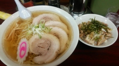 「チャーシューメン 大盛 \950  チャーシュー丼250」@らーめん中村屋 駒羽根店の写真