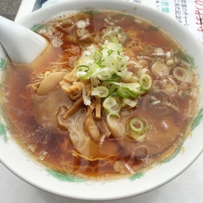 「中華そば　700円」@若葉の写真