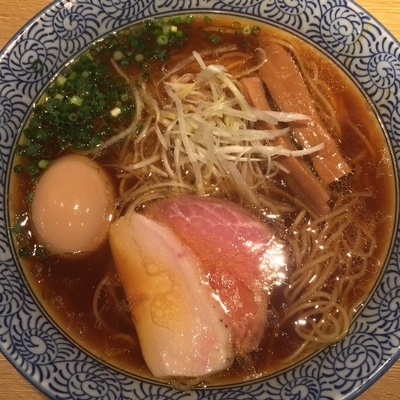 「半熟味玉(醤油)芳醇香味そば￥880円(中盛＋50円)」@麺屋 一燈の写真