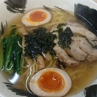 塩味たまラーメン