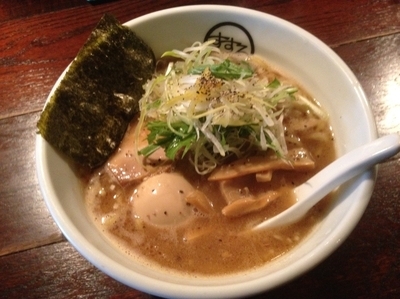 「農耕醤油ラーメン」@麺や すする 本店の写真