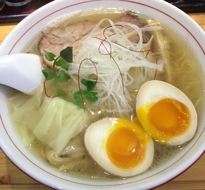 「くろおびラーメン（塩）1000円」@利尻昆布ラーメン くろおびの写真