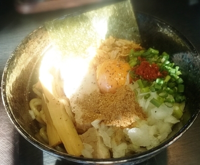 「まぜそば 大盛300g 800円」@二代目 狼煙 ～心～の写真