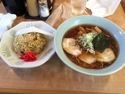「ラーメン+チャーハンセット 780円」@一冨士の写真
