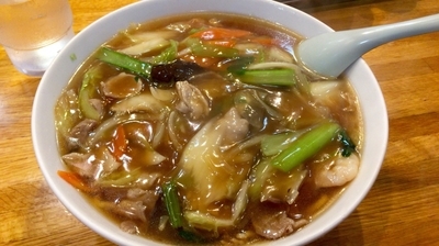 「うまにそば」@手打らーめん 珍來 紙敷店の写真