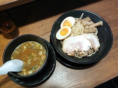 「特製煮干つけ麺」@横浜家系ラーメン 本郷家の写真
