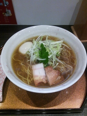 「中華そば大盛味玉トッピング」@チラナイサクラの写真