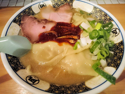 「すごい煮干しラーメン」@すごい煮干ラーメン凪 新宿ゴールデン街店 別館の写真