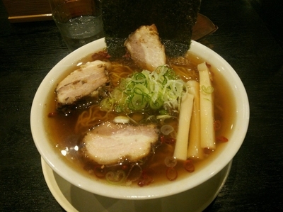 「ピリ辛中華そば」@中華そば 新谷の写真