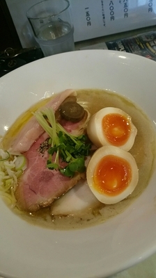 「特濃鶏白湯塩そば (木曜日限定)  ８００円」@improv.の写真