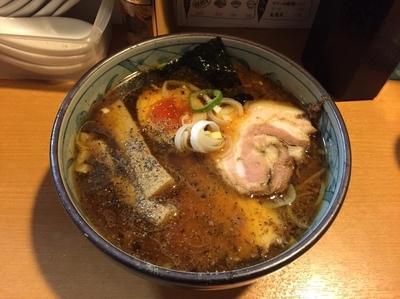 「醤油らーめん」@焦がしねぎらーめん 葱次郎 大宮西口店の写真