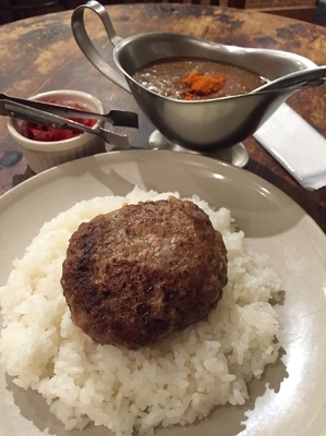 「ハンバーグステーキカレー＋辛口」@BOTEROの写真