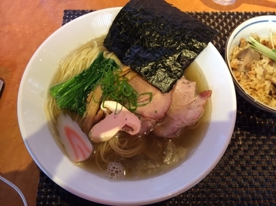 「煮干亭の塩煮干しそば850円（限定）生姜飯」@柴崎亭の写真