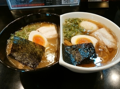 「左近VS幸村930円」@麺将 武士の写真