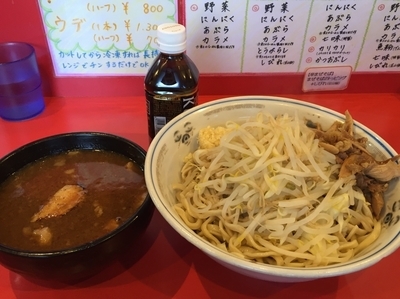 「炙り豚つけ麺¥780＋鶏ほぐし¥50」@麺屋 桐龍の写真