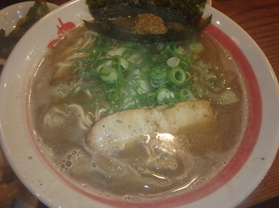 「濃煮干(コクニボシ)(853円)唐揚げセット(421円)」@最強濃厚らーめん ばり馬 三次店の写真