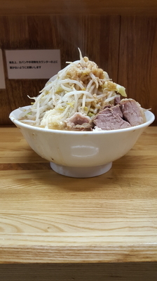 「ラーメン小(ヤサイニンニクアブラ)」@ラーメン二郎 赤羽店の写真