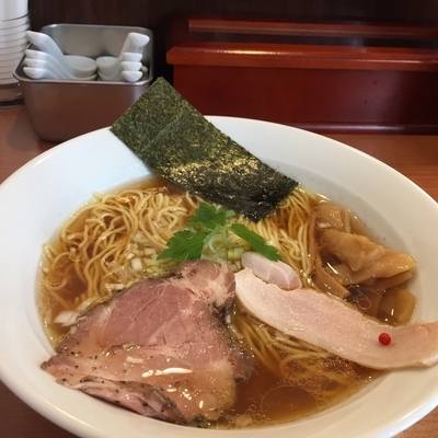 「醤油らーめん＋ランチセットCチャーシュー丼900円」@中華そば 七麺鳥の写真