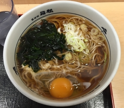 「かけそば＋生玉子（￥280＋￥60）」@名代箱根そば 海老名店の写真