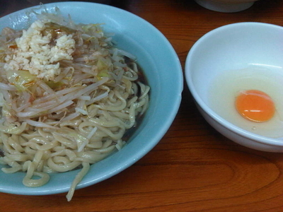 「醤油(並) スープ無し ニンニク」@凛 蒲田店の写真