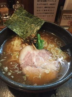 「醤油ラーメン」@麺屋 匠堂の写真
