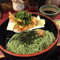 笹切りうどん（880円）